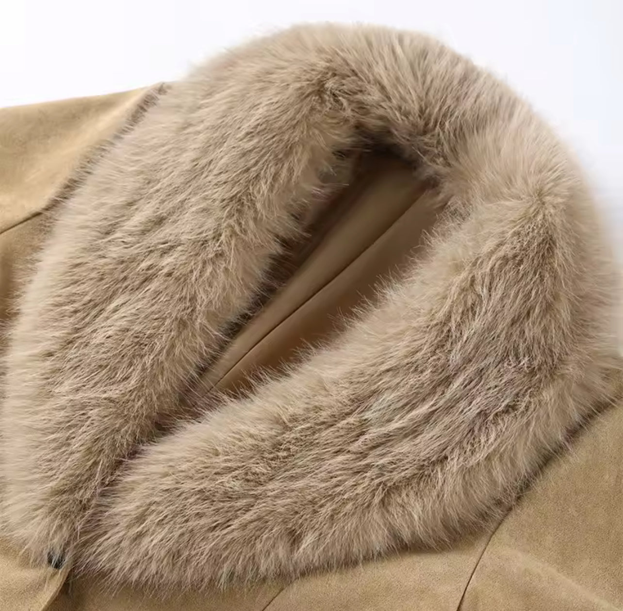 Serena Mantel mit Fellkragen