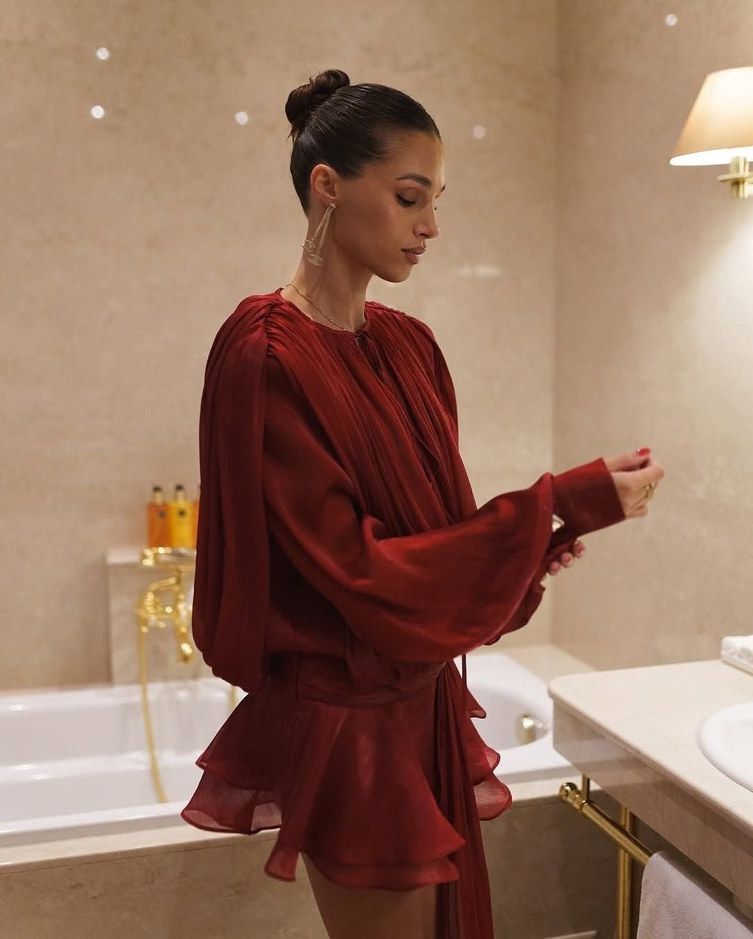 Molly Schnür-Minikleid