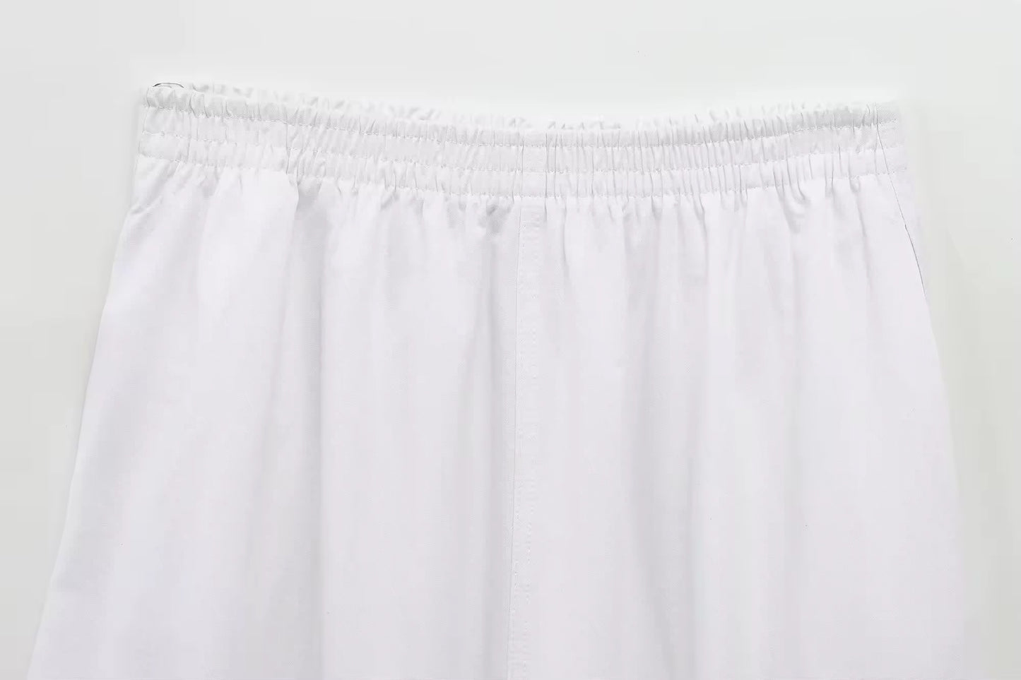 Süßes Off-Shoulder Set – Wellenkante & Plissee-Design