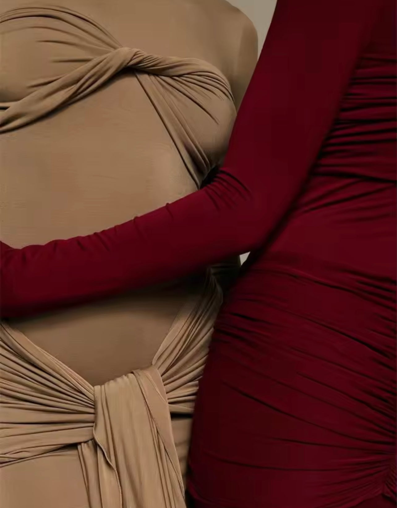 Tossy Plissee Maxi-Kleid