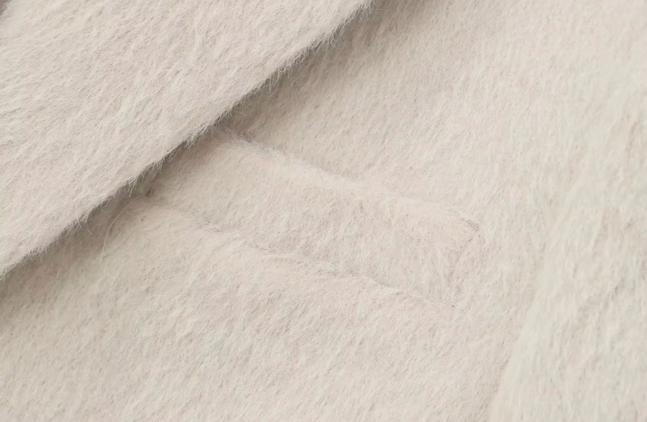 Leonore Faux-Fur-Blazer
