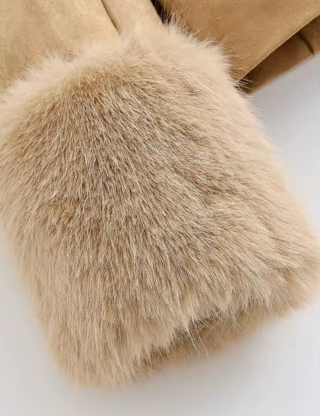 Serena Mantel mit Fellkragen