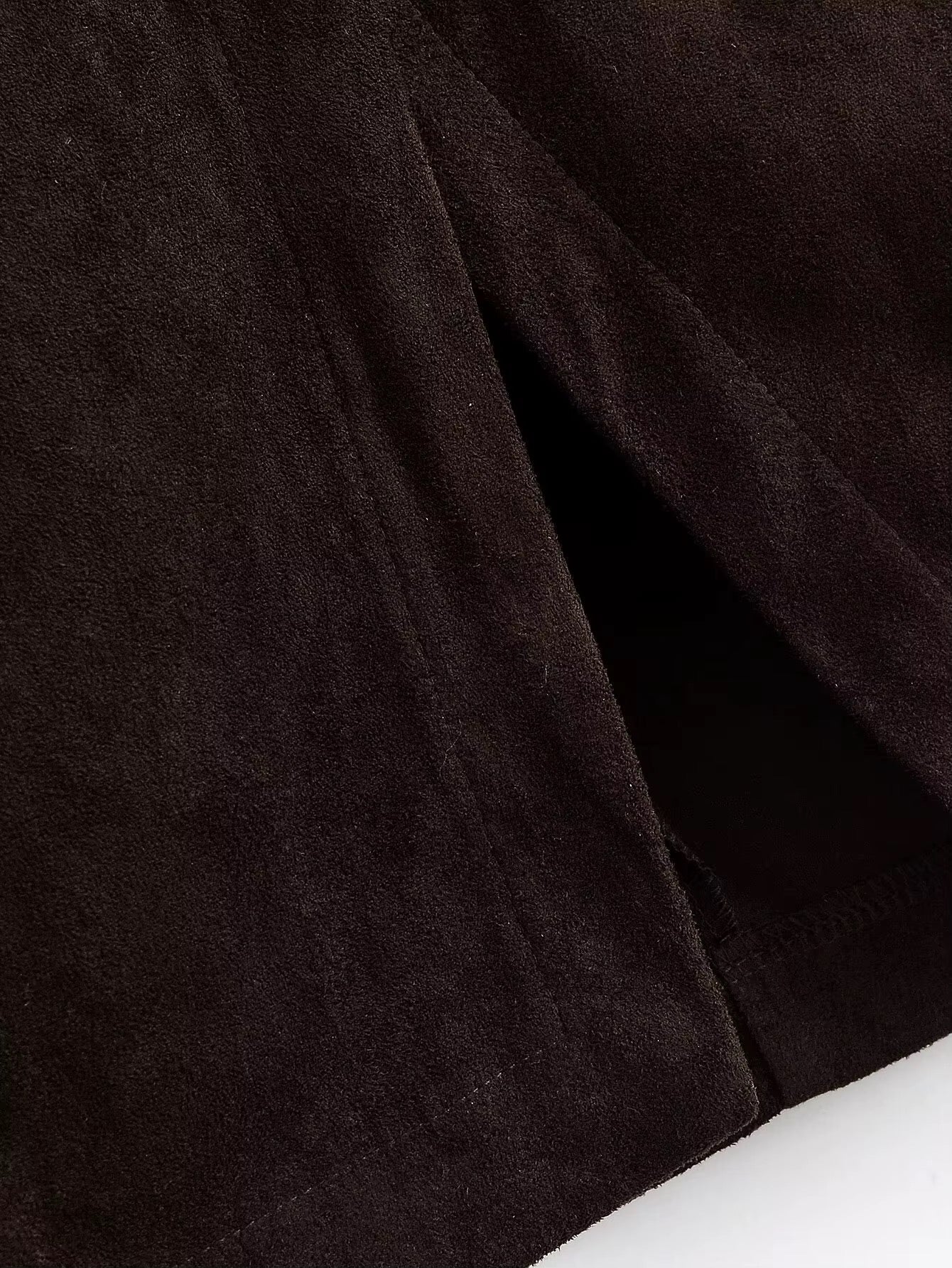 Élodie Suède – Asymmetrischer Damen Wickelrock im Wildleder-Look