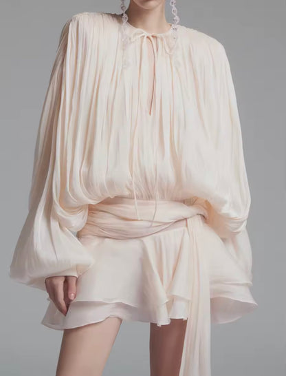 Molly Schnür-Minikleid