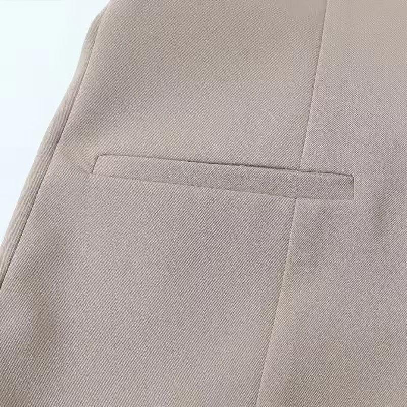 Ärmelloser Overall mit Shorts